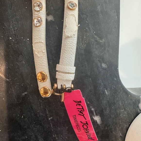 Betsy Johnson watch with tags - Picture 2 of 2